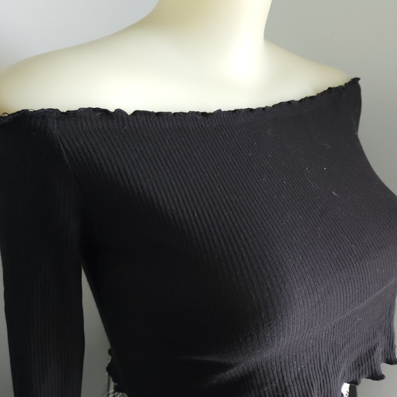 Aus L H&M Divided Black Ribbed Off Shoulder Long Sleeve Crop Top - Picture 10 of 16